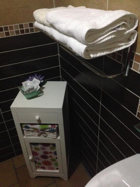 Hotel Rural El Cuco Ribatajadilla Екстериор снимка